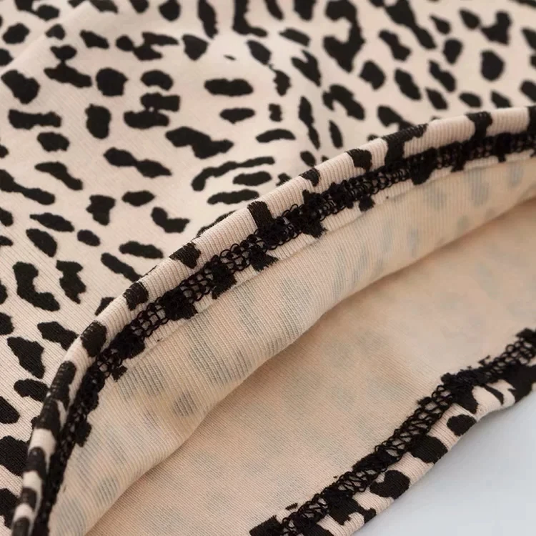 Women Cotton Blend Crossover V-neck Leopard Print Crop Tank Top