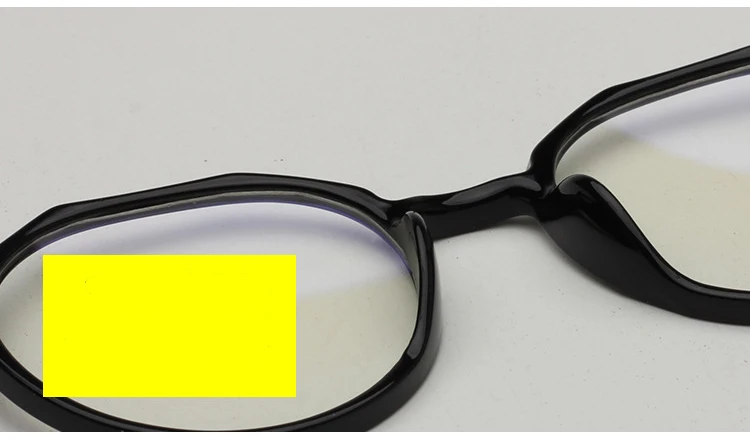 4958474011_1113961388_03