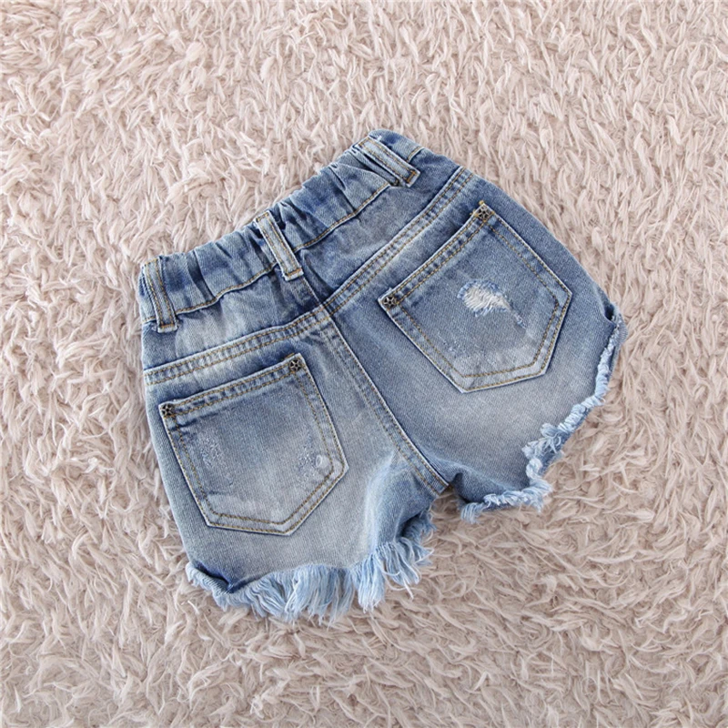 Летние джинсы с жемчужинами для девочек коллекция года, рваные джинсовые короткие штаны детские штаны детская одежда повседневные штаны для малышей возрастом от 24 месяцев до 6 лет