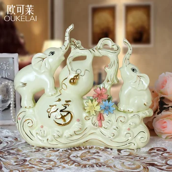 

Ceramic crafts cabinet TV cabinet soft decoration ornaments gourd like wedding wedding gifts birthday celebration