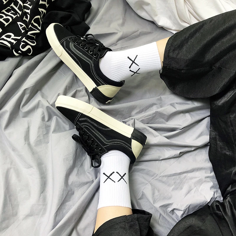 

XX winter cotton Men women long socks fashion cute kanye west streetwear jogger hip hop medias crew harajuku happy funny socks