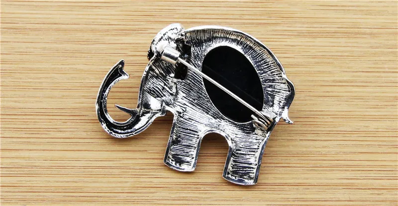 Vintage Elephant Shell Brooches Antique Silver Plated Personality Party Fashion Jewelry