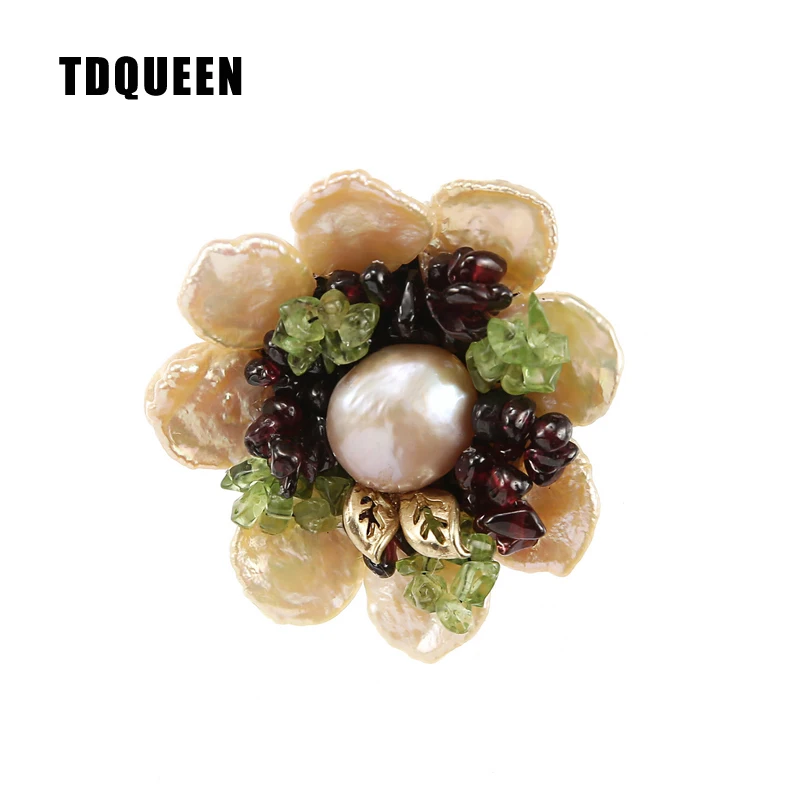 

TDQUEEN Baroque Pearl Flower Brooches Women Round Corsage Broches Natural Stone Hijab Pin Jewelry Wedding Dress Accessories