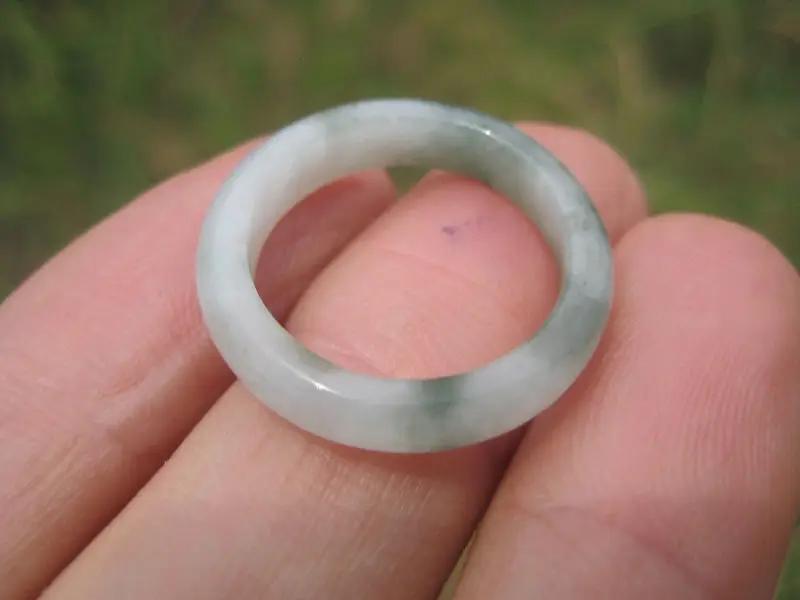 

Free shipping 11391 Natural green Iab ring Thailand jewelry stone mineral art