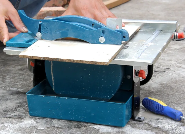 瓷砖切割机3