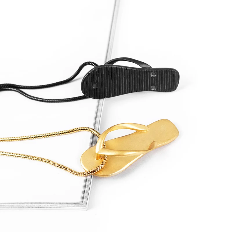 

Unique Design European Flip Flops Pendant Necklace For Women Men Stainless Steel Gold Color Charms Long Necklace Couple Necklace