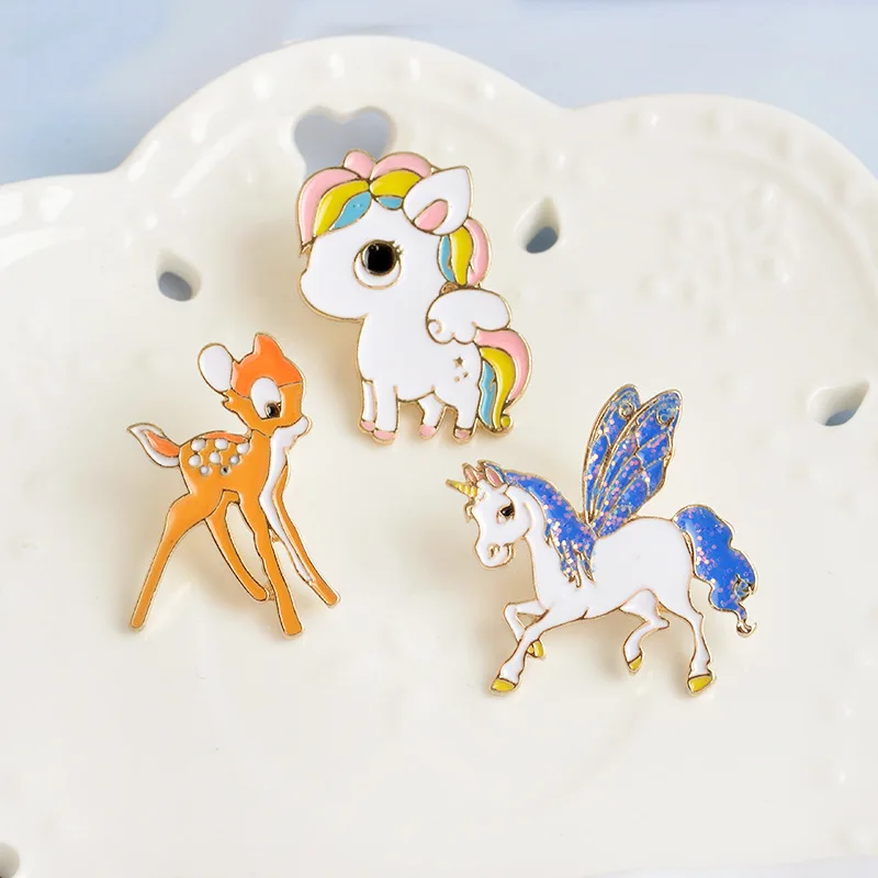 

XEDZCute Unicorn Deer Colorful Pony Drops Oil Chest Fashion Pin Shirt Lapel Badge Cartoon Animal Jewelry Children Jewelry Gifts