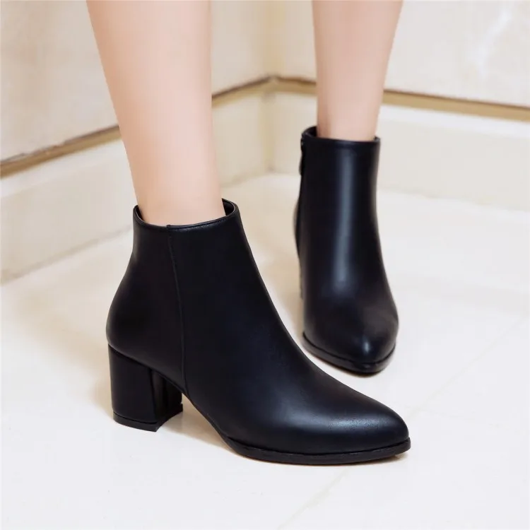 

Big Size 11 12 13 14 15 16 Fashion boots with sharp, thick heel, square heel, short barrel side zipper and short boots