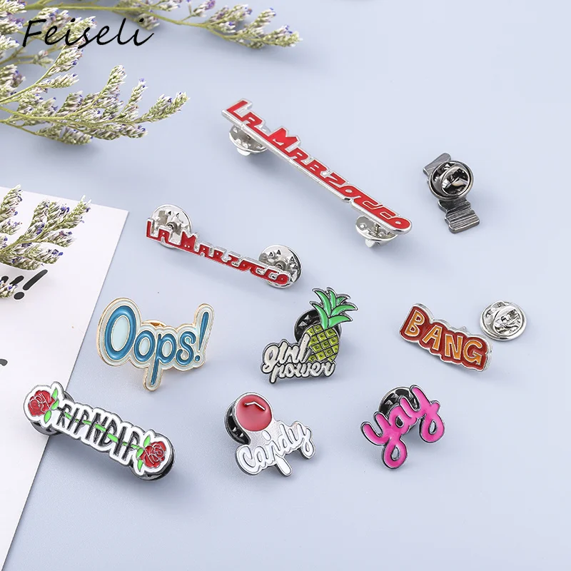 

Feiseli Cartoon Enamel English Letters Wow Oops Brooch For Women Unique Design Collar Pins Metal Corsage Jewelry Gift