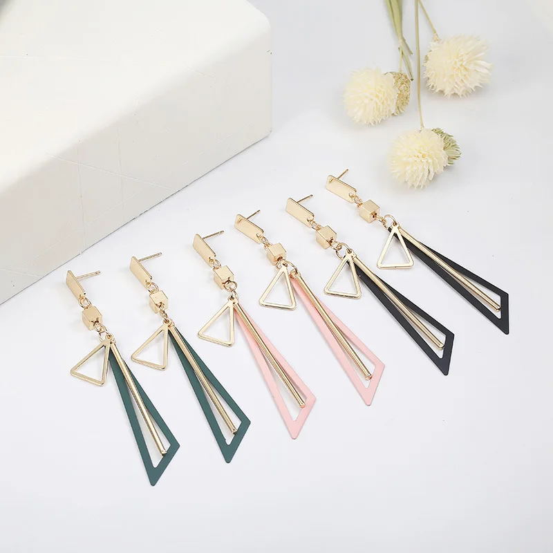 

2019 Oorbellen Pendientes Autumn And Winter New Hollow Earrings Female Korean Temperament Long Geometric Triangle Color Pendant