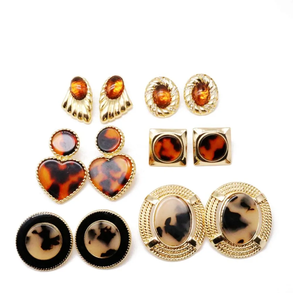 

Free Shipping Brown Resin Alloy Geometric Fashion Clip Earring