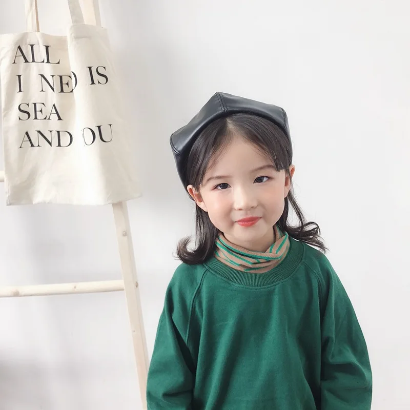 Детские весенне осенние зимние шапки береты из искусственной кожи для девочек