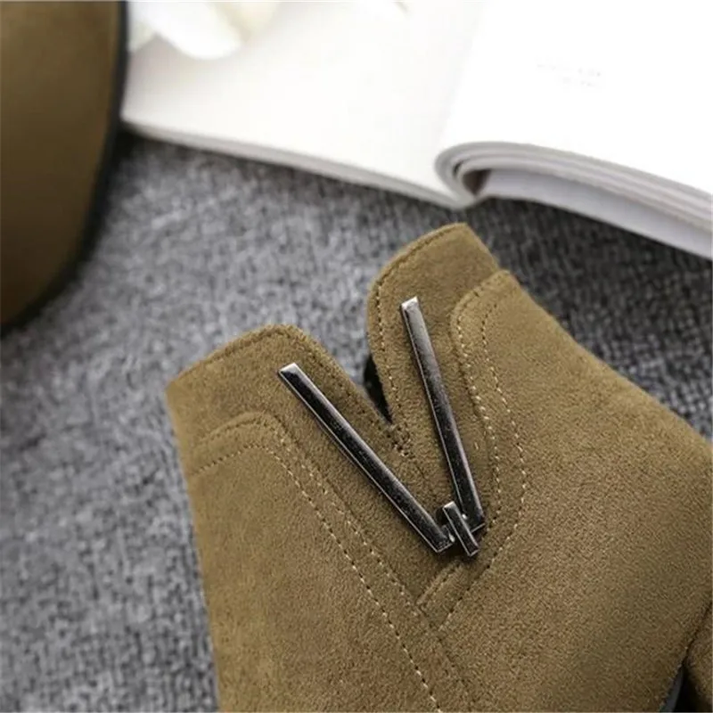 Najtaniej 2019 zima nowy kobiety śnieg buty V usta boczny zamek błyskawiczny buty damskie szpilki grube z matowe buty damskie wysokiej jakości c005