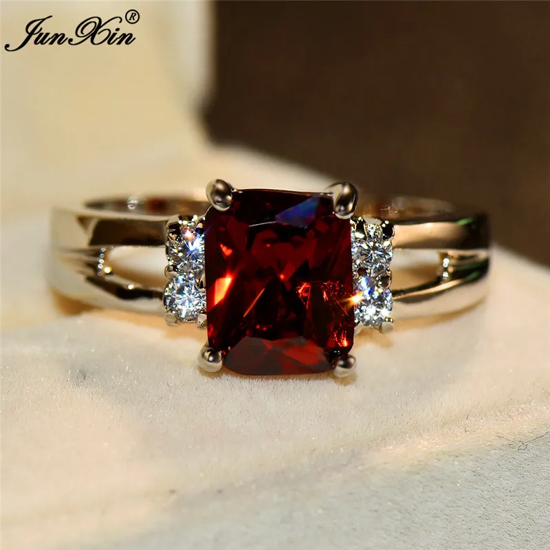 Милый женский красный камень Перидот кольцо Мода Серебряный цвет свадебные ювелирные кристаллы обещания обручальные кольца для женщин
