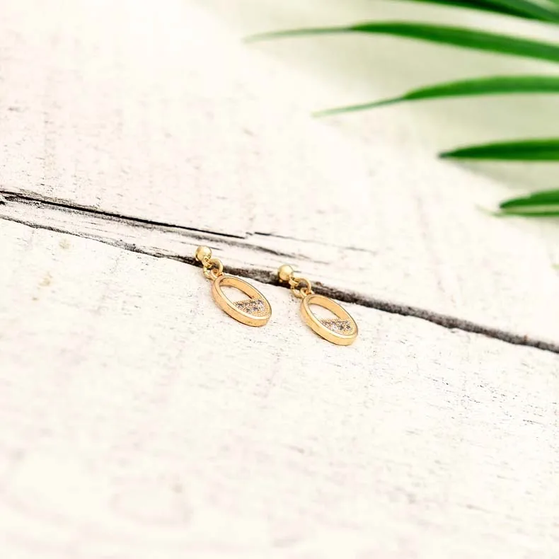 9648027827_892671496