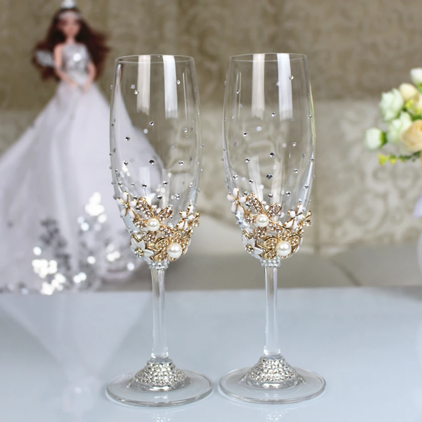 1 set Personalized Wedding  Set Champagne Glasses  Diamond 