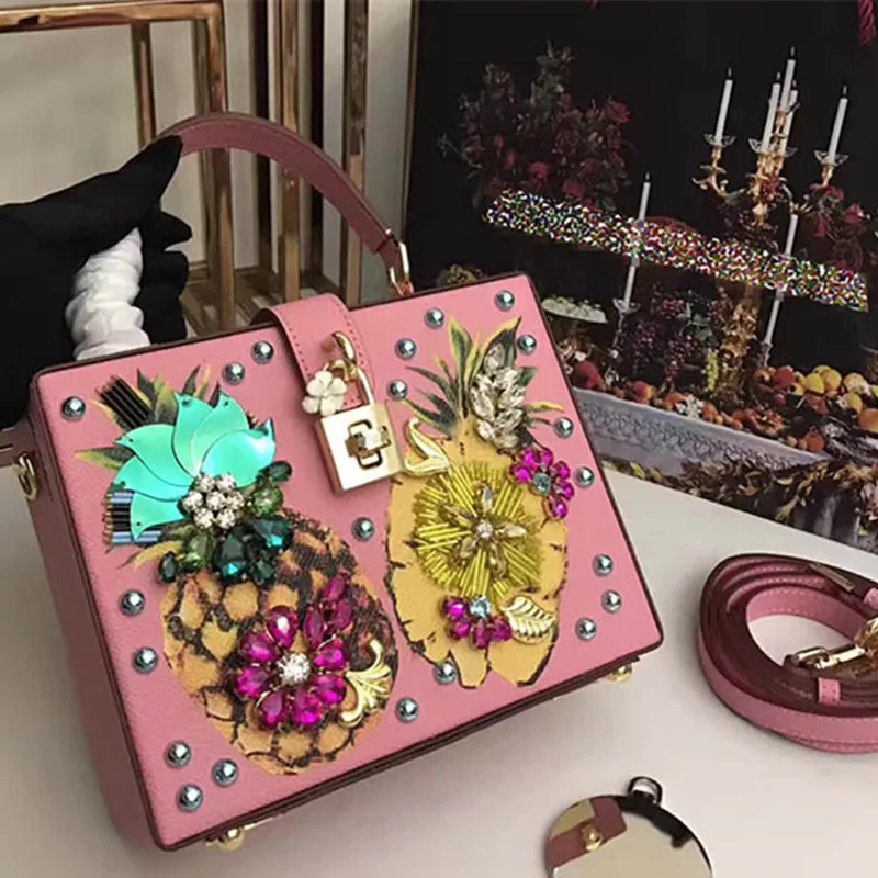 

Super Pink Box Bag Luxury Italy Brand Genuine Leather Tote Shoulder Bag Famous Designer Lady Diamond Pearl Gem Evening Party Bag