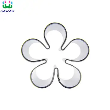 Mini Five Flap Plum Blossom Shape Cake Decorating Fondant Cutters Tools,Flower Cake Cookie Biscuit Baking Molds,Direct Selling