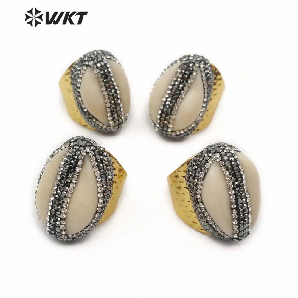 WT-RR028 Wholesale Cowrie Ring Rhinestone Pave Ring Natural Sea Shell Ring Jewelry Adjustable Ring For Women