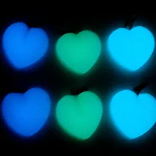Натуральный камень из лунного камня бирюзы кристалл кварца люминесцентные лампы в форме сердца кулон для бижутерии, материал для рукоделия ожерелье 24 шт