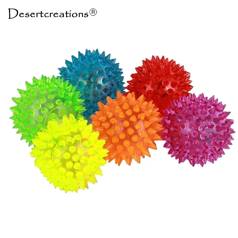 

Pet Cat Toys Led Light Squeaky Chewing Balls Flashing Light Puppy Dog Cat Pet Hedgehog Rubber Bell Sound Ball 1pc Color Random