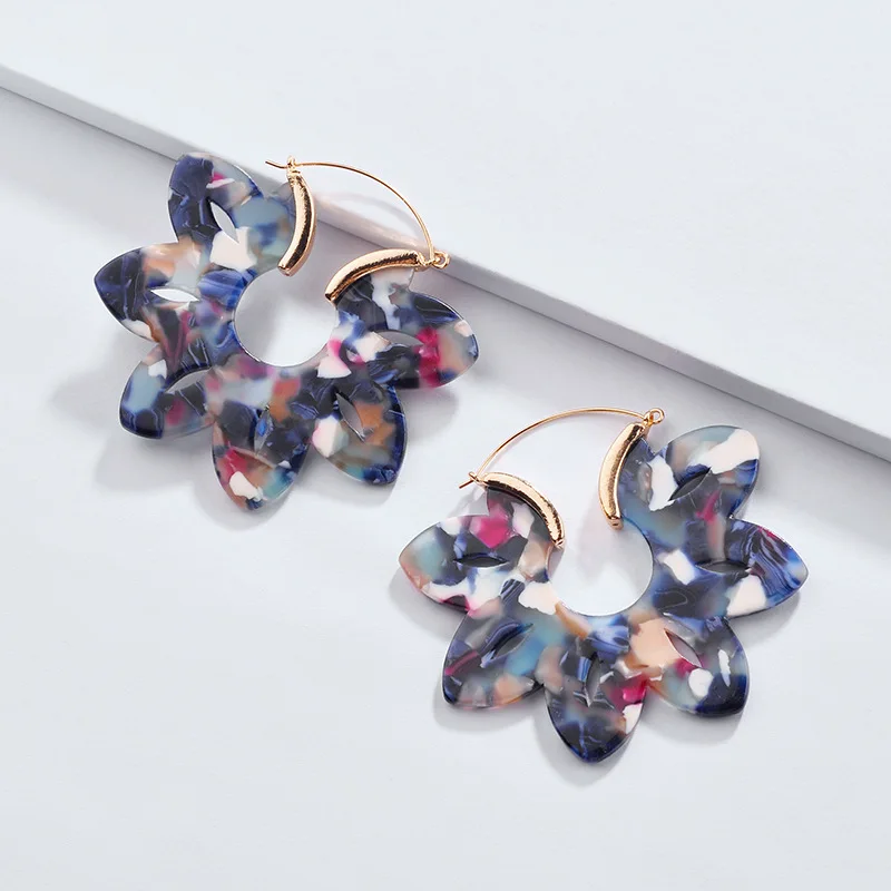 New Arrival 7 Colors Hollow Flower Shape Acid Acrylic Resin Drop Earrings Female 2018
