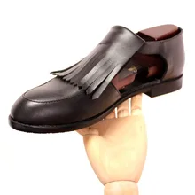 Classic Summer Cut out Fringe Tassel Sandals Flat heel Genuine leather Buckle Mens Formal Business Shoes