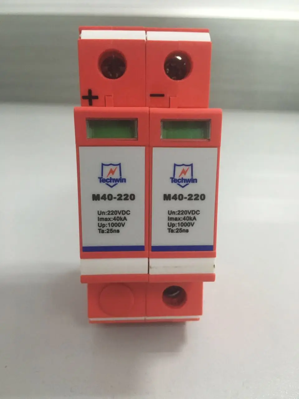 5 Years Warranty 220VDC 2P surge arrester PV surge protection device