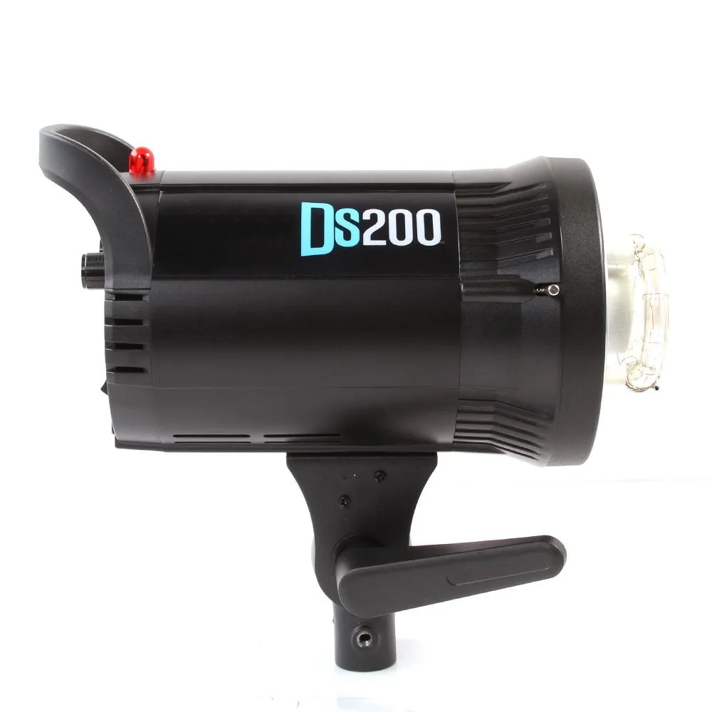DS200 2