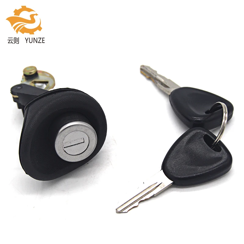 

7701367940 DACIA LOGAN 04-06 SANDERO 08-16 TAILGATE TRUNK BACK LOCK WITH TWO KEYS