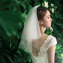 4 яруса многослойная женская свадебная вуаль ажурная сетка короткий пушистый Тюль Ретро свадебная вуаль ночной вечерний костюм с металлические гребни