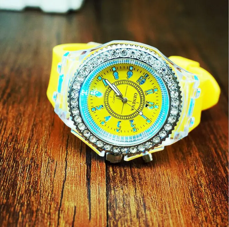 Светодиодный силиконовый ремешок для мужчин и женщин, спортивные модные женские наручные часы, мужские светящиеся часы erkek kol saati Reloj - Цвет: Цвет: желтый