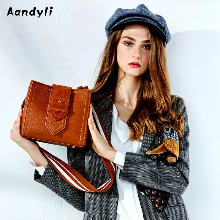

2018 Fashion Women single shoulder bag Genuine leather Crossbody European Bucket IT Bag