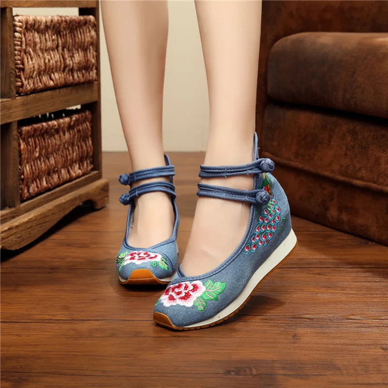 

2016 old Beijing shoes women Mary Jane ethnic style flat Embroidered shoes Height increasing 5CM