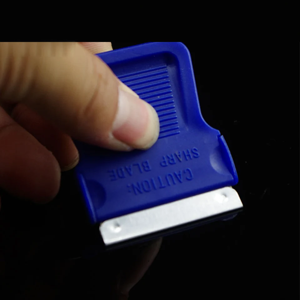 

Free shipping 4.5*4.2cm car wrap tint tool squeegee Mini-Razor Blade Scraper blue for vinyl glue removing MX-170 whole sale