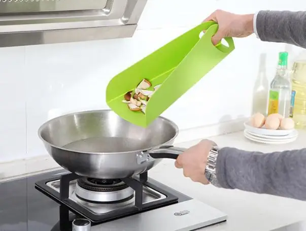 

Foldable Plastic Chopping Block Kitchen Cutting Board Non-slip Portable Camping Outdoor Fruit Meat Vegetable Mat
