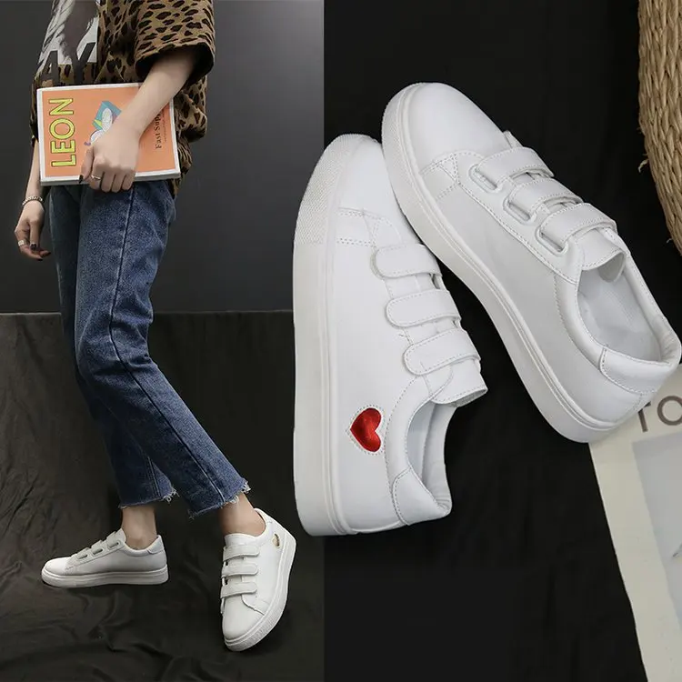 

Women Sneakers Fashion Breathble Vulcanized Shoes Pu Leather Platform Heart Hook Casual White Tenis Feminino Zapatos De Mujer