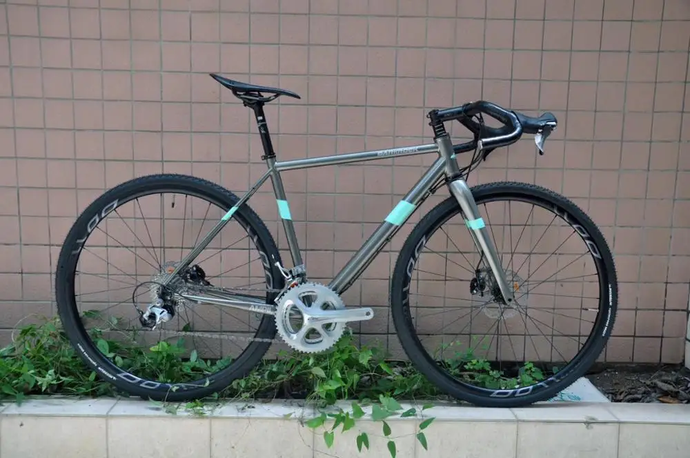 Flash Deal NEW kind !!DARKROCK AMPIL 700C frame set Barrel shaft CR-MO 4135 with Carbon fork disc brake Road bike parts 142-18 5