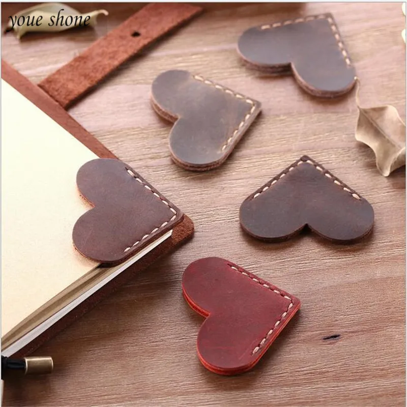 

1PCS Leather bookmark hand-stitched retro simple heart-shaped crazy horse skin diy creative leather bookmarks 5*5cm YOUE SHONE