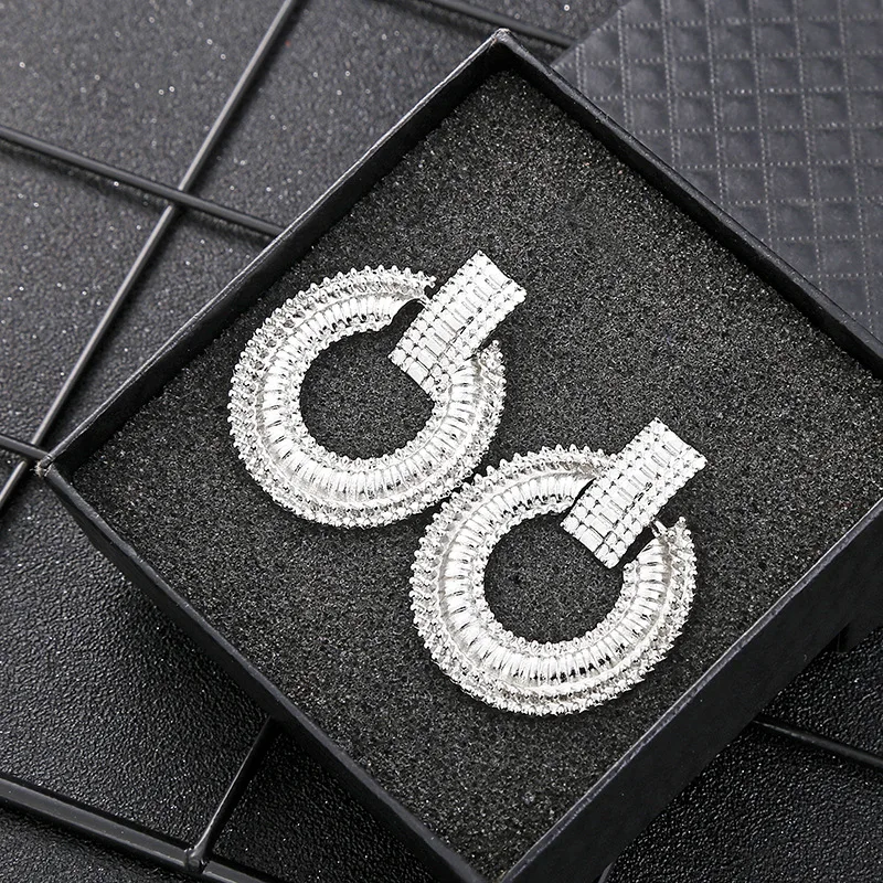 3 (3)