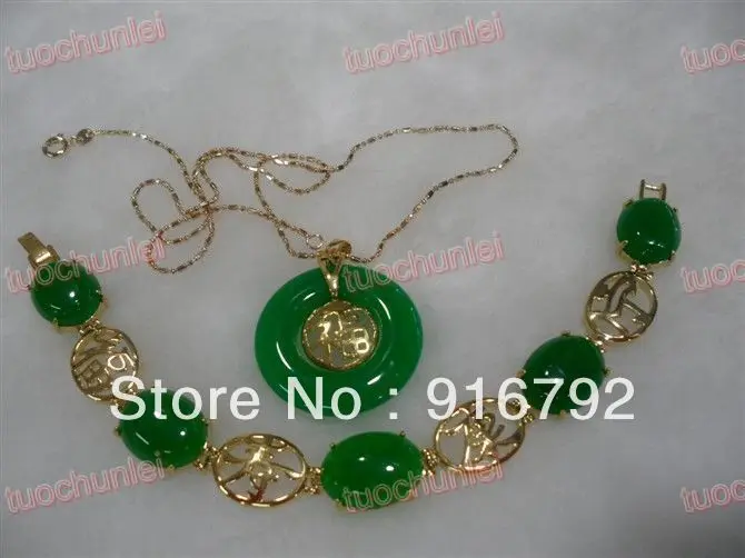 

free shipping >>>>>Pretty Green stone Inlay lucky Pendants Necklace Bracelet Set