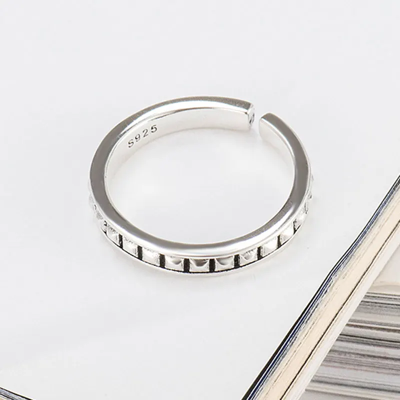 Silver-Ring-10