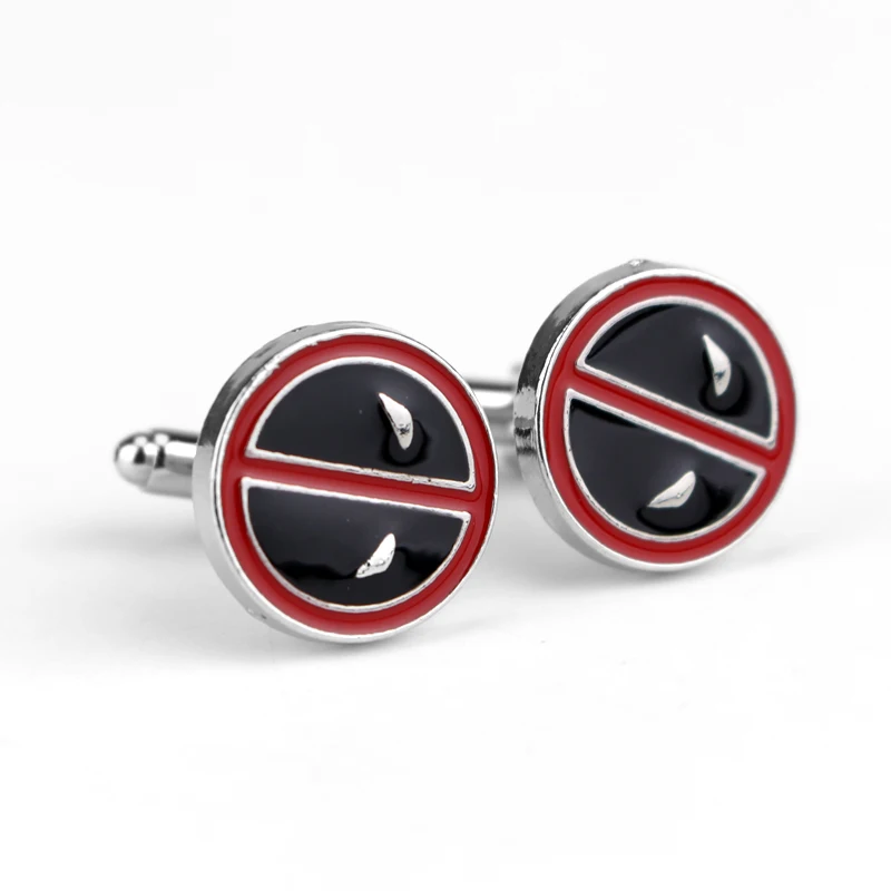 

New Fahsion jewelry Deadpool Pattern Cuff links for Men Gift Mens Accessories