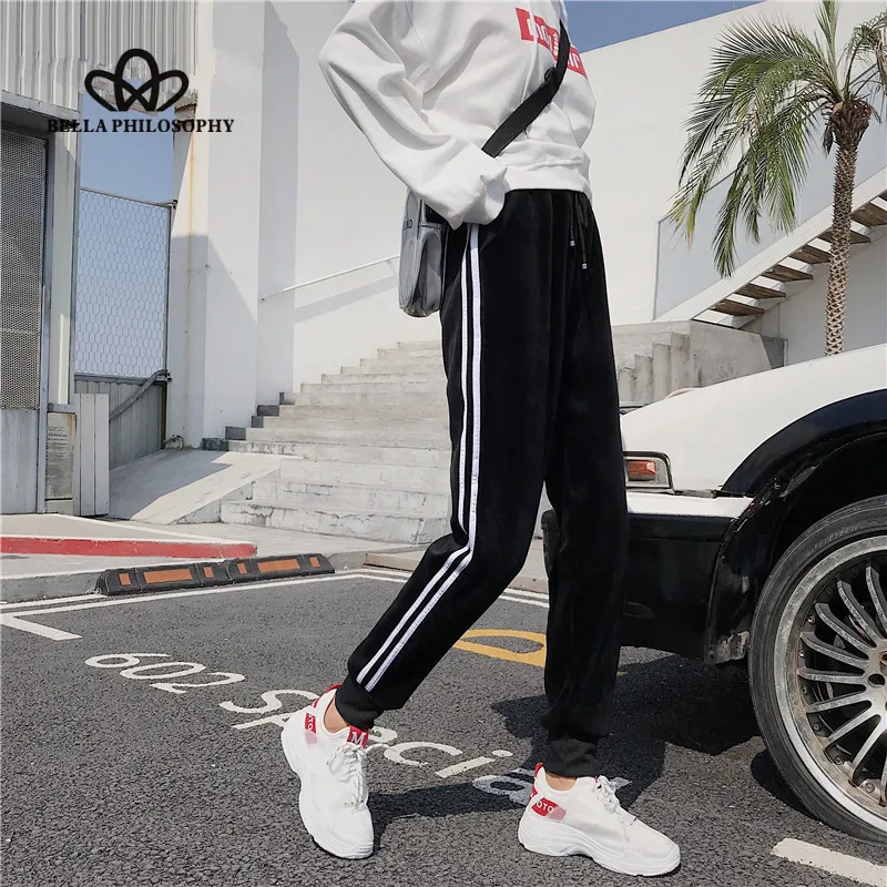 Wonder 2018 new Casual Long Pants New Vintage Female Velvet Sport Striped Pants High Waist Lady Loose Elastic Pencil Pants