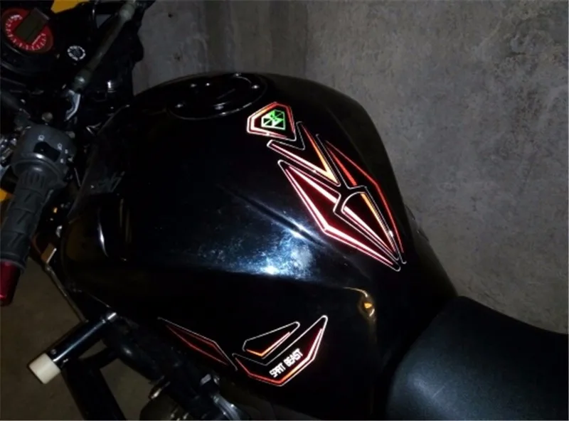 Newbee Светоотражающие 3D мотоциклетные наклейки топливный бак протектор накладка наклейка для KTM Yamaha Honda BMW Kawasaki Benlli