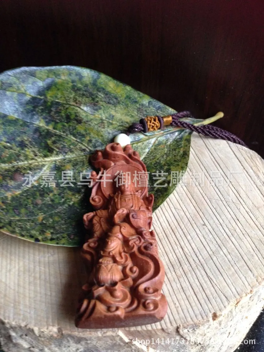 

Australia Sandalwood Hand pieces Avalokitesvara 100% guarantee wooden crafts factory direct sales