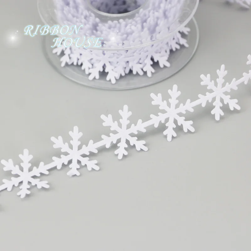 

(5 meters/lot) 25mm Non-woven snowflake decorative band Ultrasonic embossed non-woven Christmas day decorative ribbon