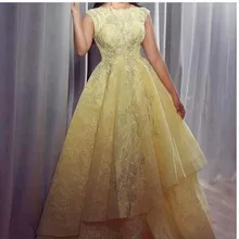 Новое прибытие О-образным вырезом бледно-желтого цвета О-образным вырезом Аппликация Кружева а линии выпускного вечера платья