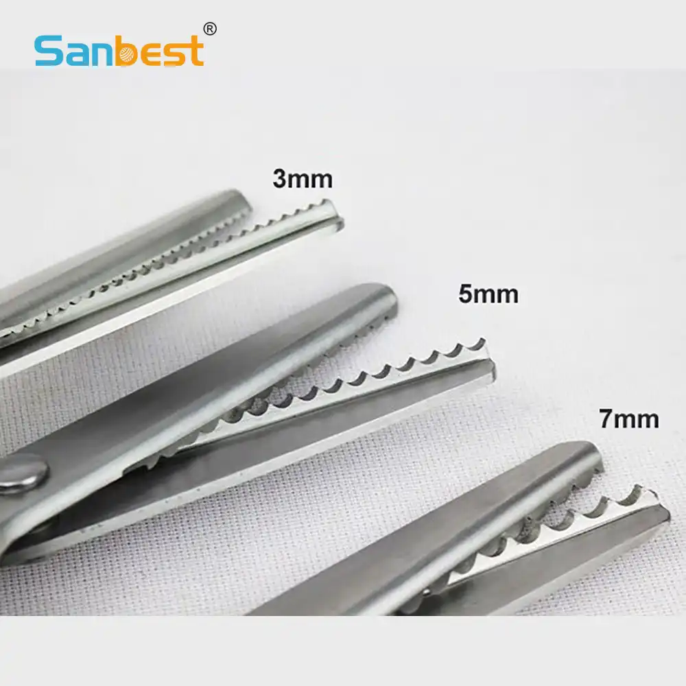 scalloped edge fabric scissors