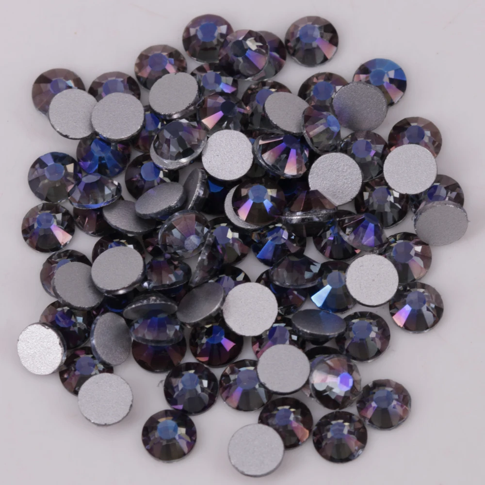 

High Quality ss3-30 Ghost Grey Glue On Flat Back Crystals / Non Hotfix Rhinestones